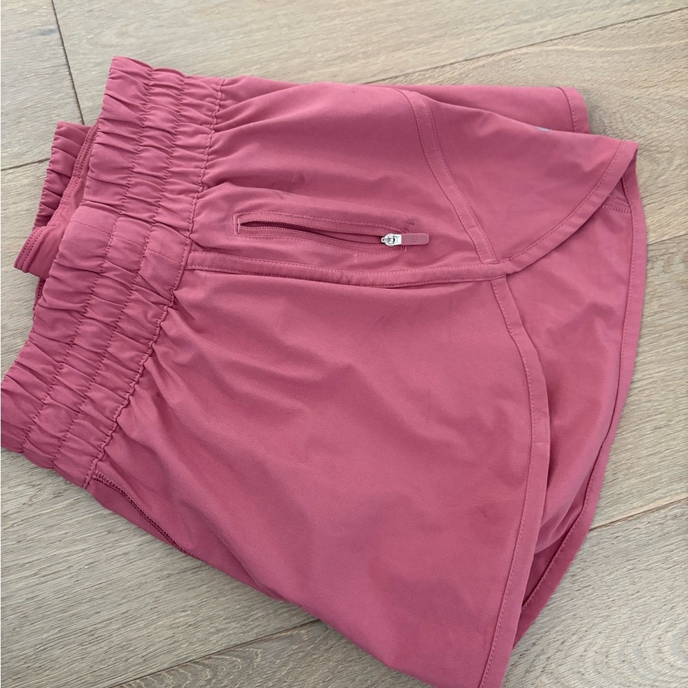 Women's High-Waist Athletic Shorts in Dusty Rose